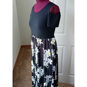 Styleword Black Cold Shoulder Maxi Dress XL pockets white lilies empire waist